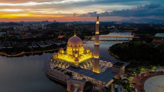 Putrajaya, KL City, Batu Caves & Fireflies 4 in 1 Combo Tour - Shared or Private Option