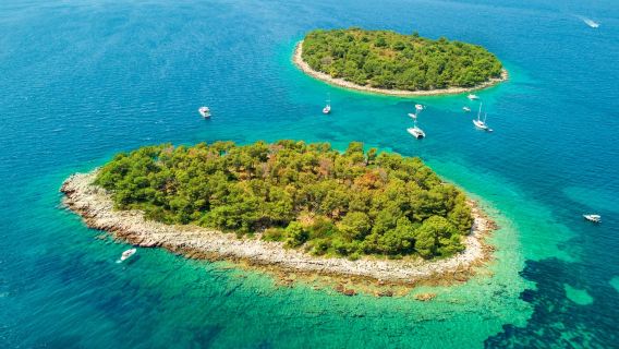 Split, Croatia 3-Island Hopping: Medieval Trogir/Blue Lagoon/Hidden Solta