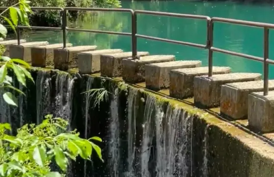 杭州桐廬富春江+蘆茨村+龍門古鎮一日遊-可中英文服務不含門票