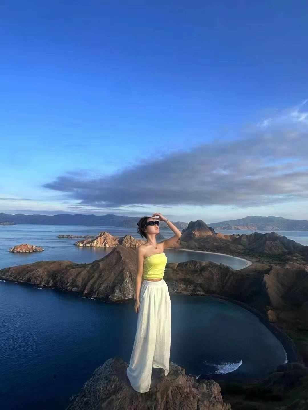 Komodo 8 bezienswaardigheden inclusief eendaagse tour met zonsondergang: hoteltransfer, puur plezier tour, snorkelen op zee