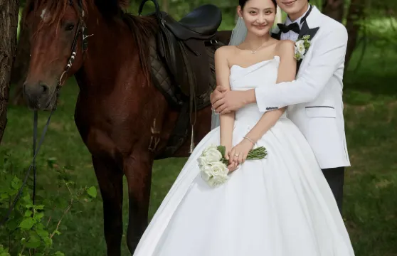 阿圖什Trip Moments【專業旅行跟拍航拍攝影宣傳片微電影定制翻譯】