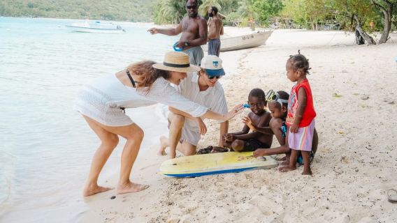 Pele Paradise: Full Day Tour from Port Vila