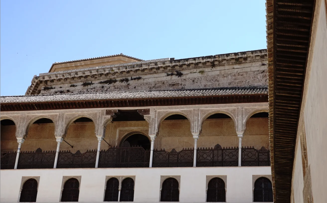 西班牙阿爾罕布拉宮+格拉納達鬥牛場【中文司機/可訂多日】