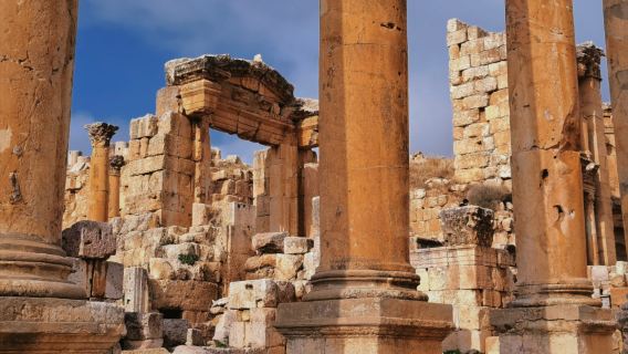 イタリア・ポンペイ遺跡の少人数ツアー - 考古学者ガイド付き【英語ガイド】