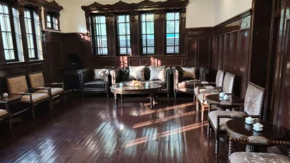 瀋陽故宮+大帥府+趙一荻故居景區+人員導覽一日跟團行程單導覽