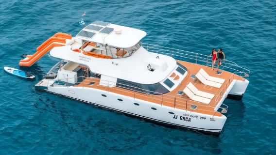 Phuket yacht trip: Coral Island + Mai Thon Island/Promthep Cape half-day tour (28-person small group)|Water slide|Snorkeling|Meals included