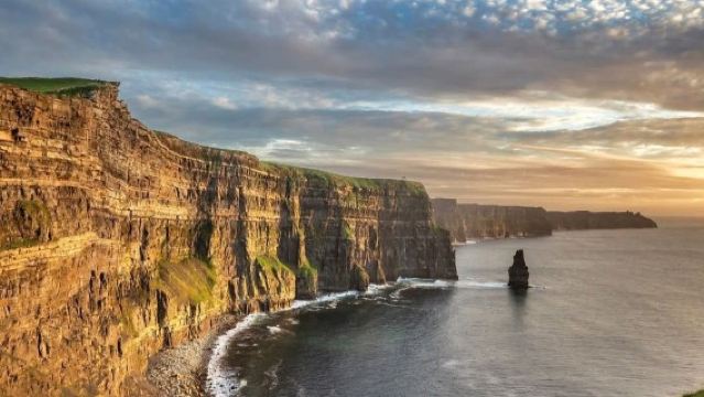 Lawatan sehari ke Tebing Moher + Galway dari Dublin, Ireland dengan pemandu berbahasa Cina dan pengangkutan peribadi