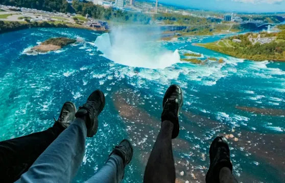 飛越尼亞加拉：沉浸式劇場體驗