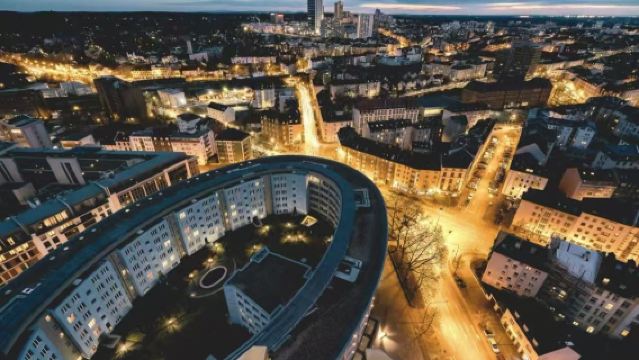 Lawatan sehari ke Taman Palma + Zoo + Menara Main + Hutan Bandar Frankfurt di Frankfurt, Jerman