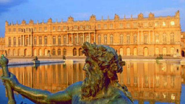 法國巴黎凡爾賽宮/楓丹白露宮/巴爾比宗畫家村純玩一日遊