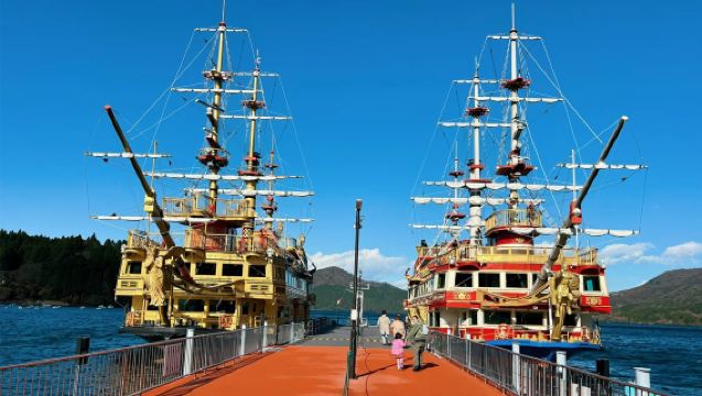 From Tokyo: Mt. Fuji & Hakone 1-Day Tour with Return by Shinkansen Bullet Train