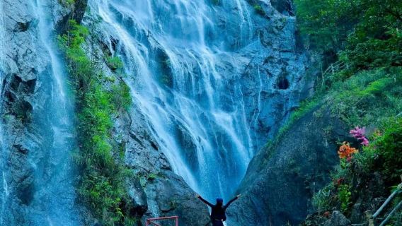 1-day tour to Guangzhou + Qianlonggou Waterfall + Xitou Village + Baishuizhai Scenic Area