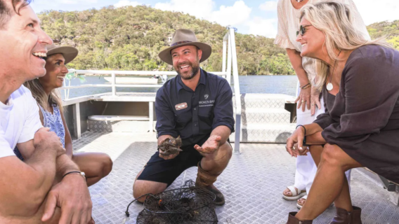 Broken Bay, Australia: 3-hour pearl farm cruise and oyster tasting experience