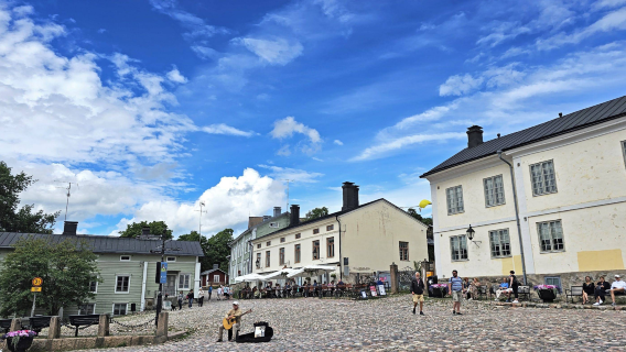 Finland Helsinki + Bandar Lama Zaman Pertengahan Porvoo lawatan sehari - Terpilih