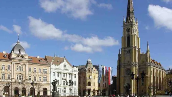 Novi Sad Audio Tour delle Attrazioni: Meraviglie Culturali e Architettoniche