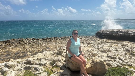 Antigua: Stingray City, Devil's Bridge & Betty's Hope Tour
