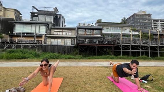 Kyoto: Yoga Class in the nature