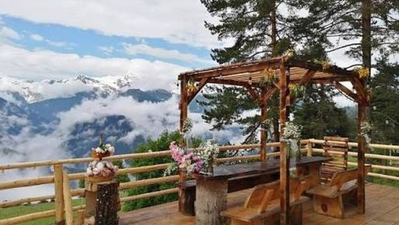 De Mestia: Passeio pelas Cabanas Heshkili e Montanha Tetnuldi