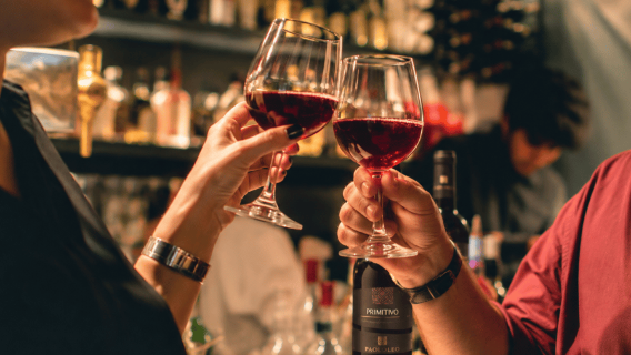 馬爾他葡萄酒品嚐搭配當地起司與風乾火腿