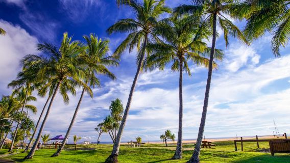 Caloundra WestExperiences