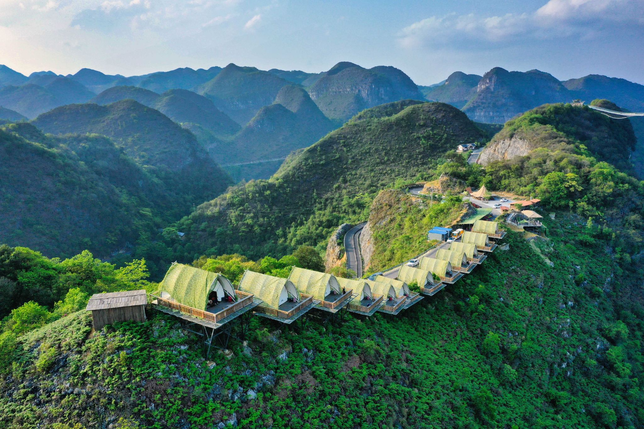 百色1466CAMPING露營地·過夜露營【2人 | 大床帳篷+下午茶+早餐+晚餐+大石圍天坑群票】