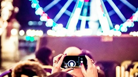 トゥートバス・パリ：エコフレンドリーな夜のツアー