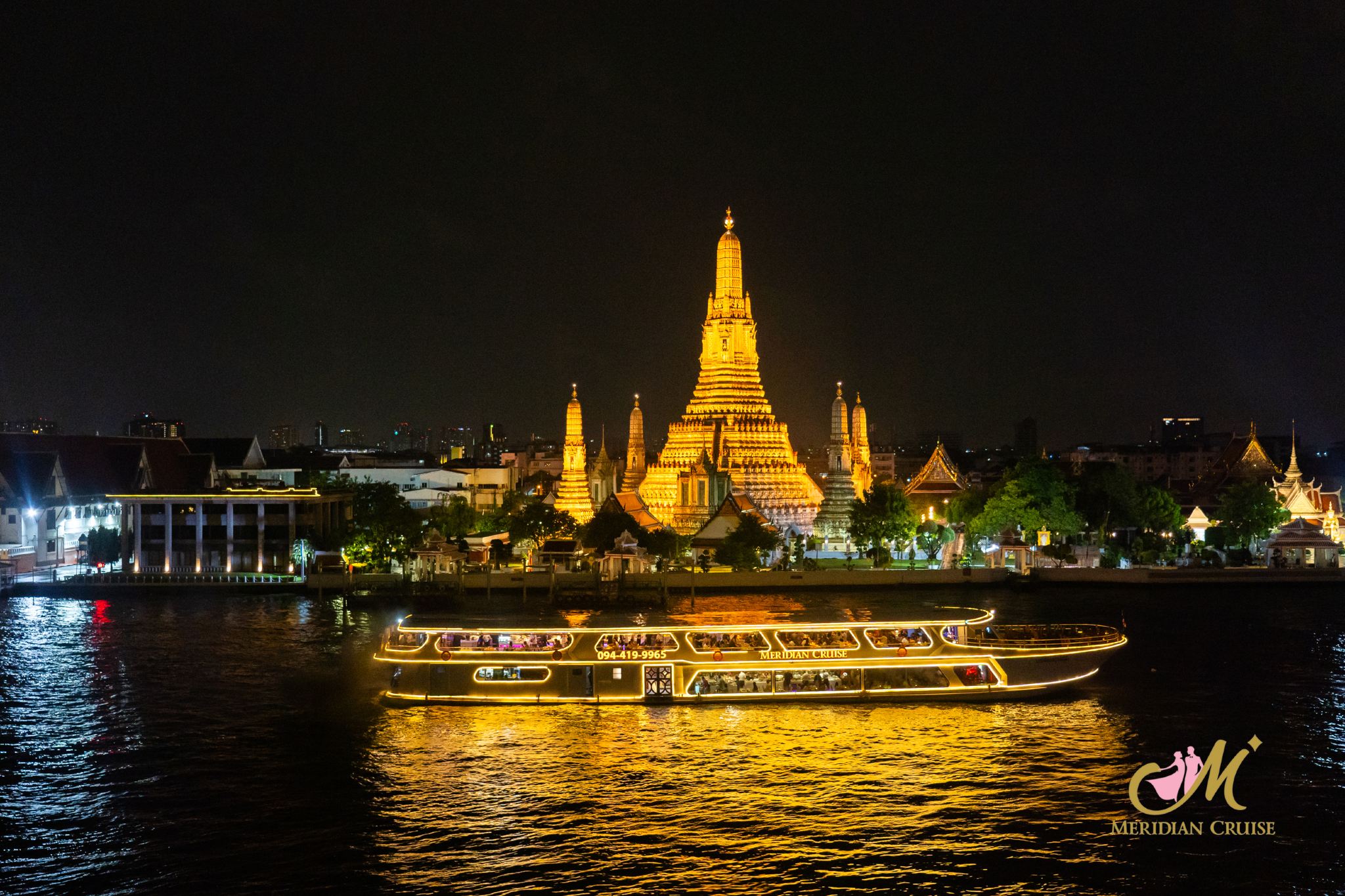 Bangkok: Meridian Dinner Cruise 1