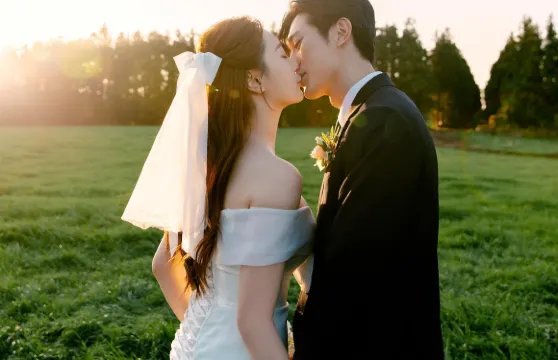 天津旅拍【婚紗照微電影空拍/婚禮跟拍攝影/化妝服裝/包車導遊定制】