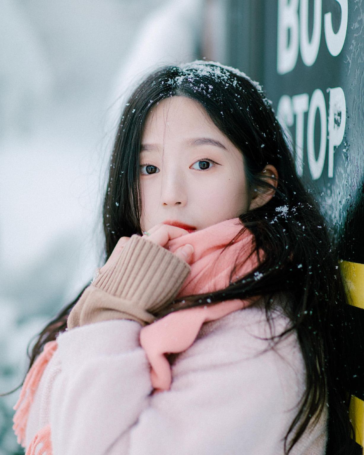 Trip Moments a Bruges, Belgio[Autista, guida e fotografo per Trip Moments + servizio di riprese aeree per foto matrimoniali e cortometraggi + trucco e abbigliamento + personalizzazione itinerario + numero illimitato di partecipanti]