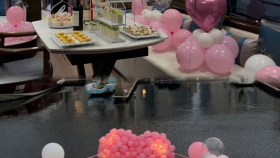 【廈門遊艇出海】廈門豪華遊艇包船出海求婚生日輕奢套餐~含遊艇場景佈置加贈送水果飲料+遊艇LKTV