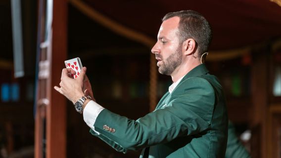 Mirage Theater: Magic Dinner Show