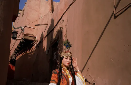 土耳其錫瓦斯Trip Moments【婚紗寫真婚禮跟拍航拍/宣傳片紀錄片微電影/商業攝影攝像/翻譯】