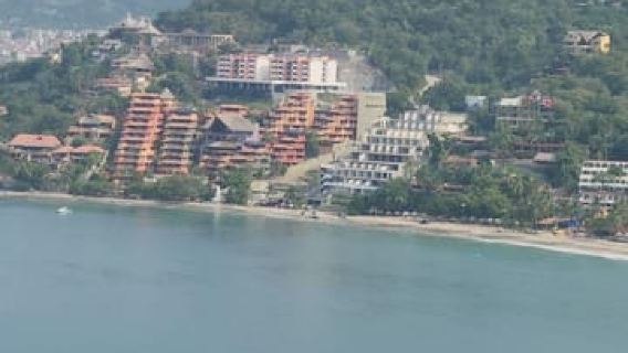 Zihuatanejo: Las Gatas Beach Snorkeling and Kayaking Tour