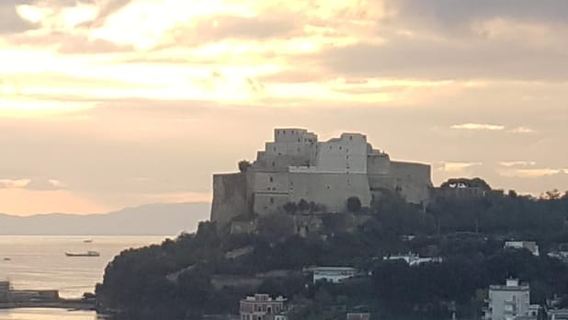 Tour privato in auto attraverso i tesori dei Campi Flegrei di Napoli