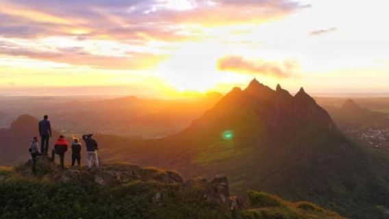 Mauricio: Experiencia de senderismo guiada en Le Pouce con un local
