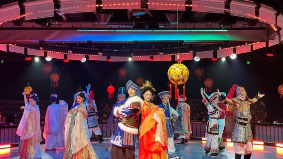 【大理】宮廷宴礼賛(没入型宮廷宴体験+天憙園皇家庭園観光エリア+唐宋宮廷料理典+白族風情+古代衣装体験オプション)