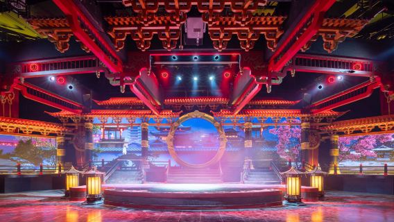 Suzhou Chinese-language group tour one-day trip: Humble Administrator's Garden & Zhouzhuang (including performance and boat ride)