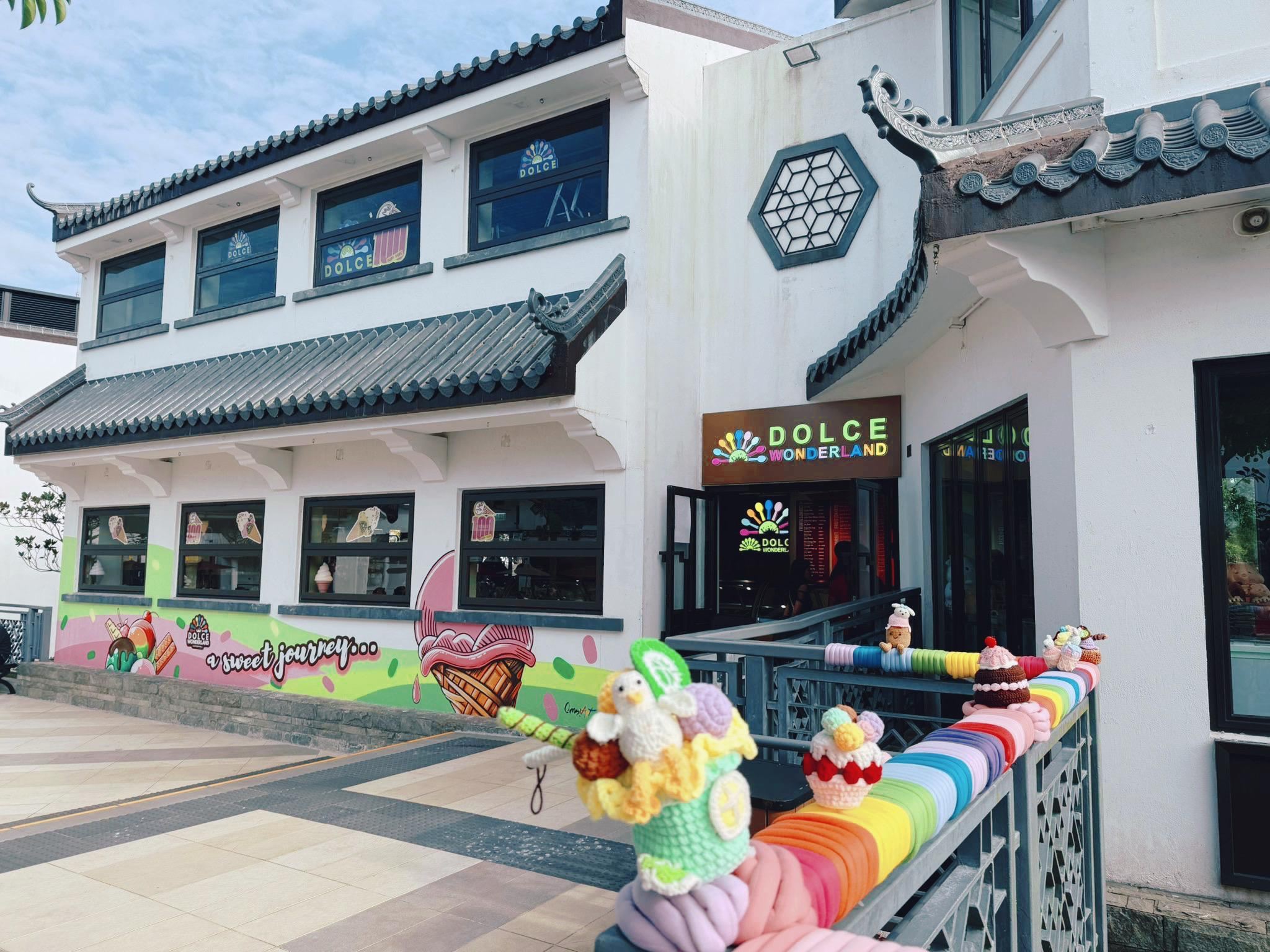 [Buy 1 Get 1 Free] Ngong Ping Themed Village | Limited Edition | Dolce Wonderland 100 Flavours Gelato Shop
