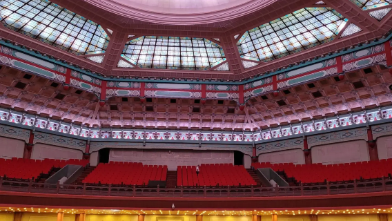 Guangzhou Private Charter Tour: Nanyue King Museum, Sun Yat-sen Memorial Hall, The Big Buddha Temple, and Pearl River Night Cruise