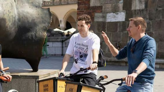 Cracovia: tour guidato in bicicletta del quartiere ebraico