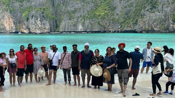 ทัวร์เกาะพีพี เกาะไข่ และเกาะไม้ไผ่: ทัวร์เรือเร็ว + บริการรับส่ง + อาหารกลางวัน + เครื่องดื่ม