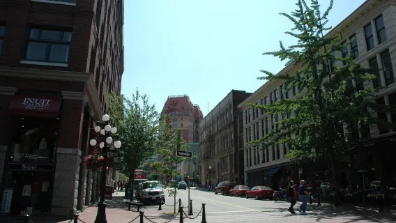 Excursion d'une journée à Vancouver : Mont Grouse, Gastown, Museum of Anthropology et Jardin Botanique de VanDusen