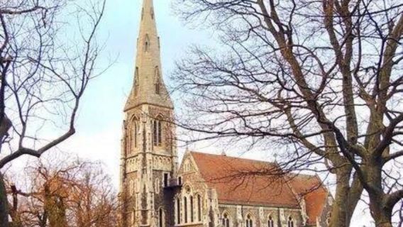 Customizable Copenhagen Day Tour: The King's New Square & Kunsthal Charlottenborg (Flexible Itinerary)