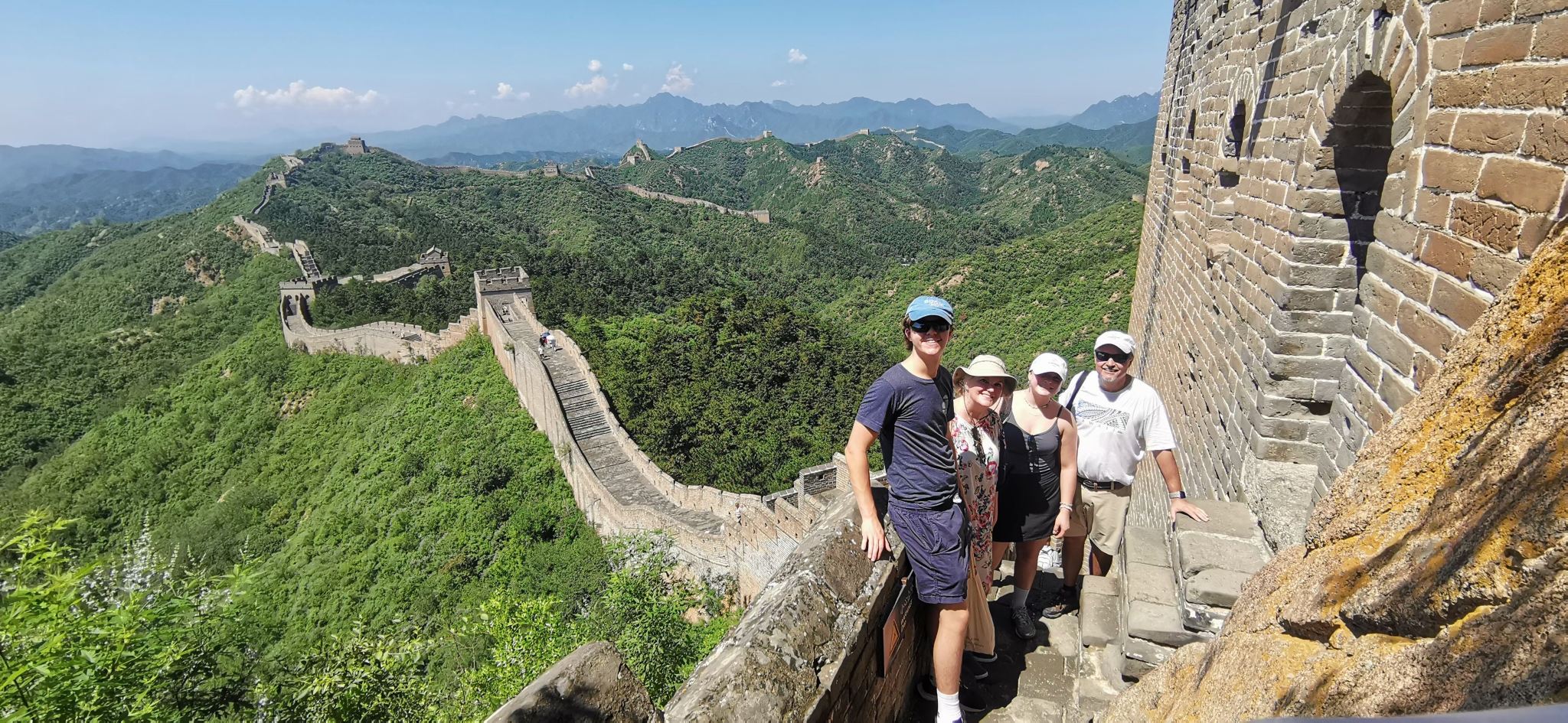 Jinshanling Große Mauer Wanderung: Tickets+Mittagessen, Transfer mit Guide aufrüstbar