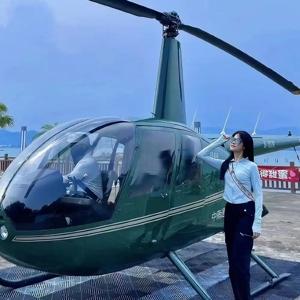 深セスヘリコプター観光体験（空から山海を眺める+専用カスタムコース+