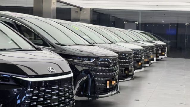 [Cross-Border Private Charter in Greater Bay Area] Hong Kong/Shenzhen/Macau/Zhuhai/Guangzhou Cross-Border Transfer with Dual/Triple License Plates||Express Clearance for Hong Kong and Macau Without Leaving Your Car/Hong Kong Airport Express Transfer