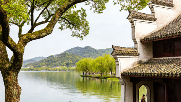 Traduction/Guide touristique/Accompagnement local à Ningbo | Traduction pour salons/Traduction commerciale/Commentaire de sites touristiques | Visite de sites touristiques | Anglais/Russe/Langues rares | Contactez-nous pour plus d'informations