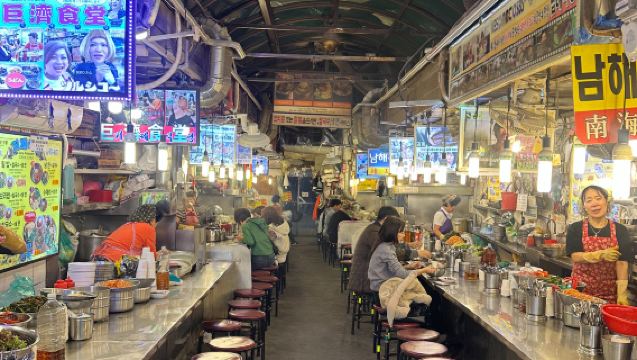 Сеул: экскурсия по еде и историческому местному рынку FoodaQuest