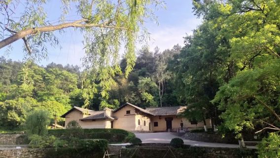 [Lawatan sehari Impresi Shaoshan] Rumah Peninggalan Mao Zedong + Muzium Peringatan Mao Zedong + Rumah Peninggalan Liu Shaoqi di Shaoshan