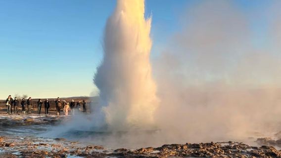 Iceland Reykjavik - Muzium Bandar - Tasik Tjörnin - Jalan Pelangi - Sewaan Peribadi Bahasa Cina - Lawatan Santai